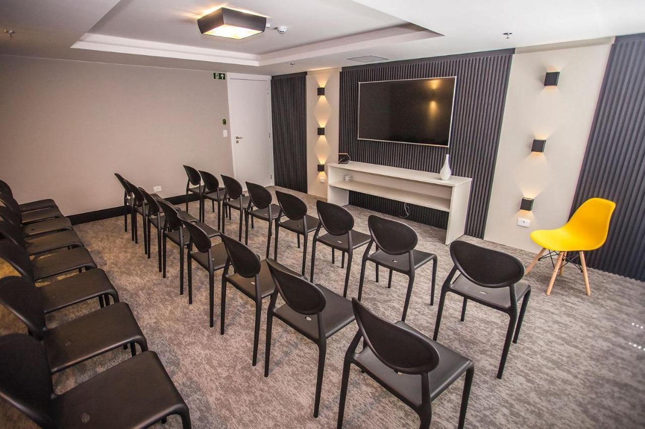 Studio Completo Com Escritorio - All1218 กูรีตีบา ภายนอก รูปภาพ